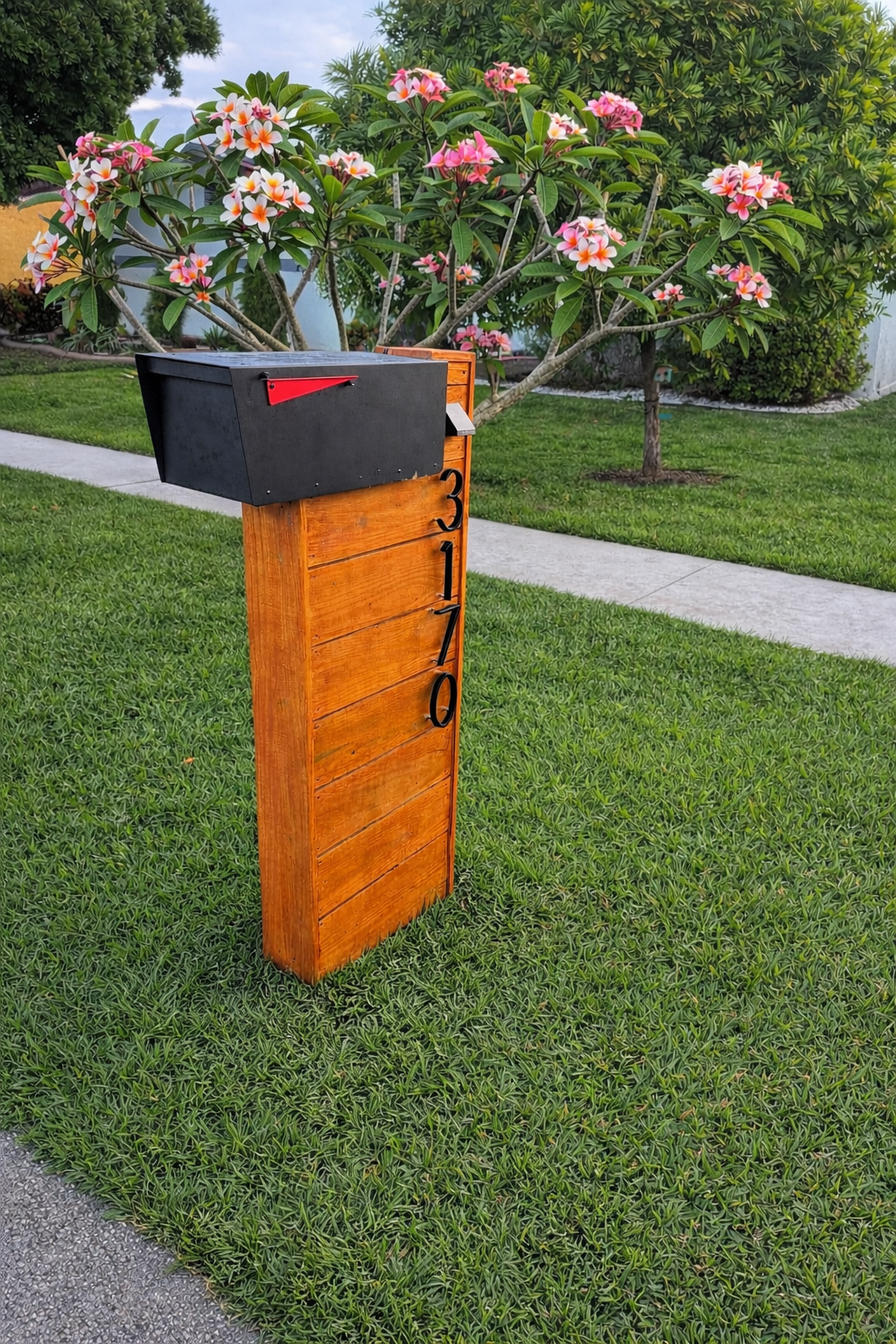 Wood Accent Slat Post