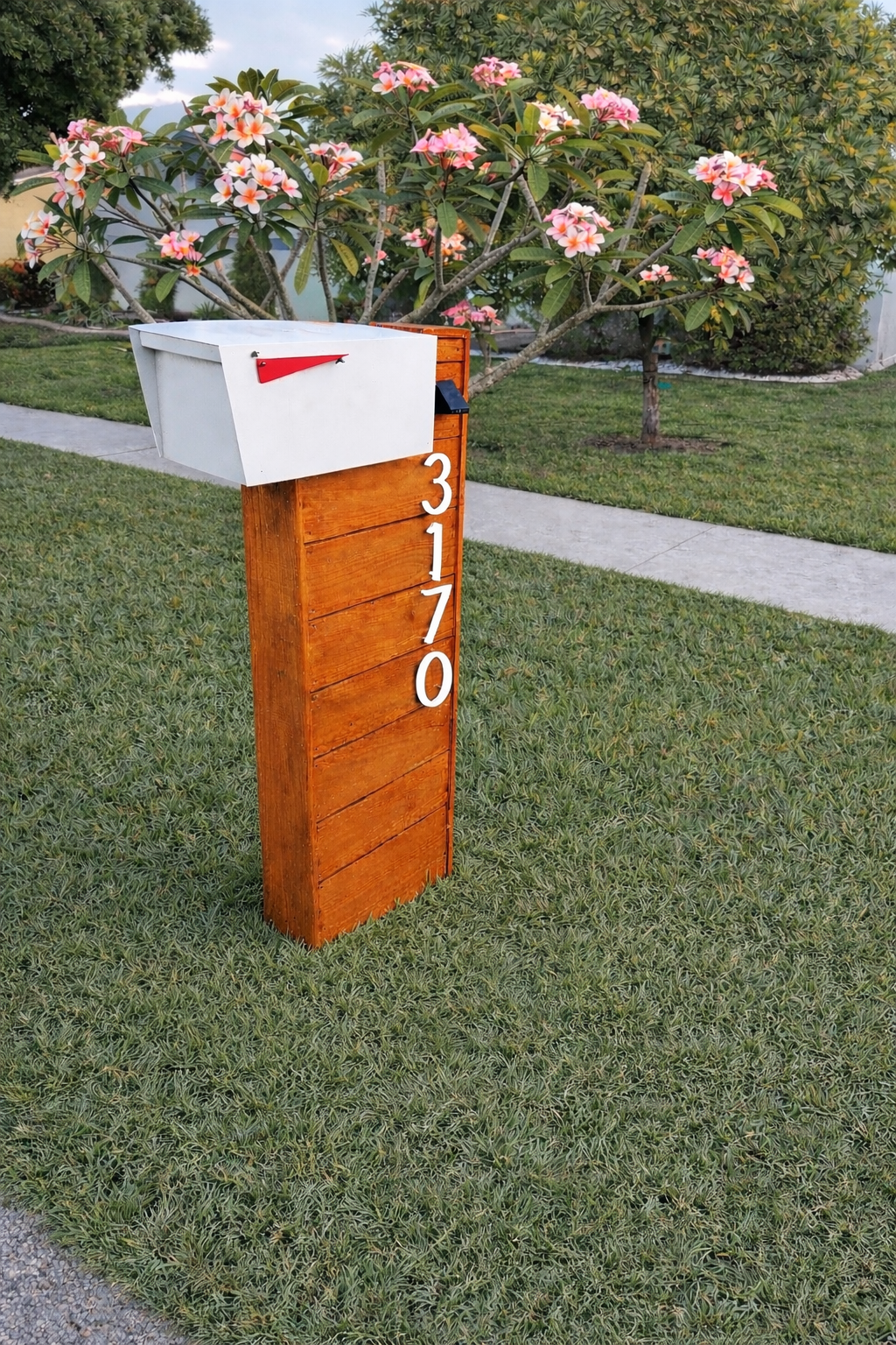 Wood Accent Slat Post