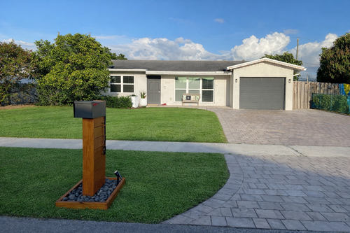 Wood Accent Slat Post