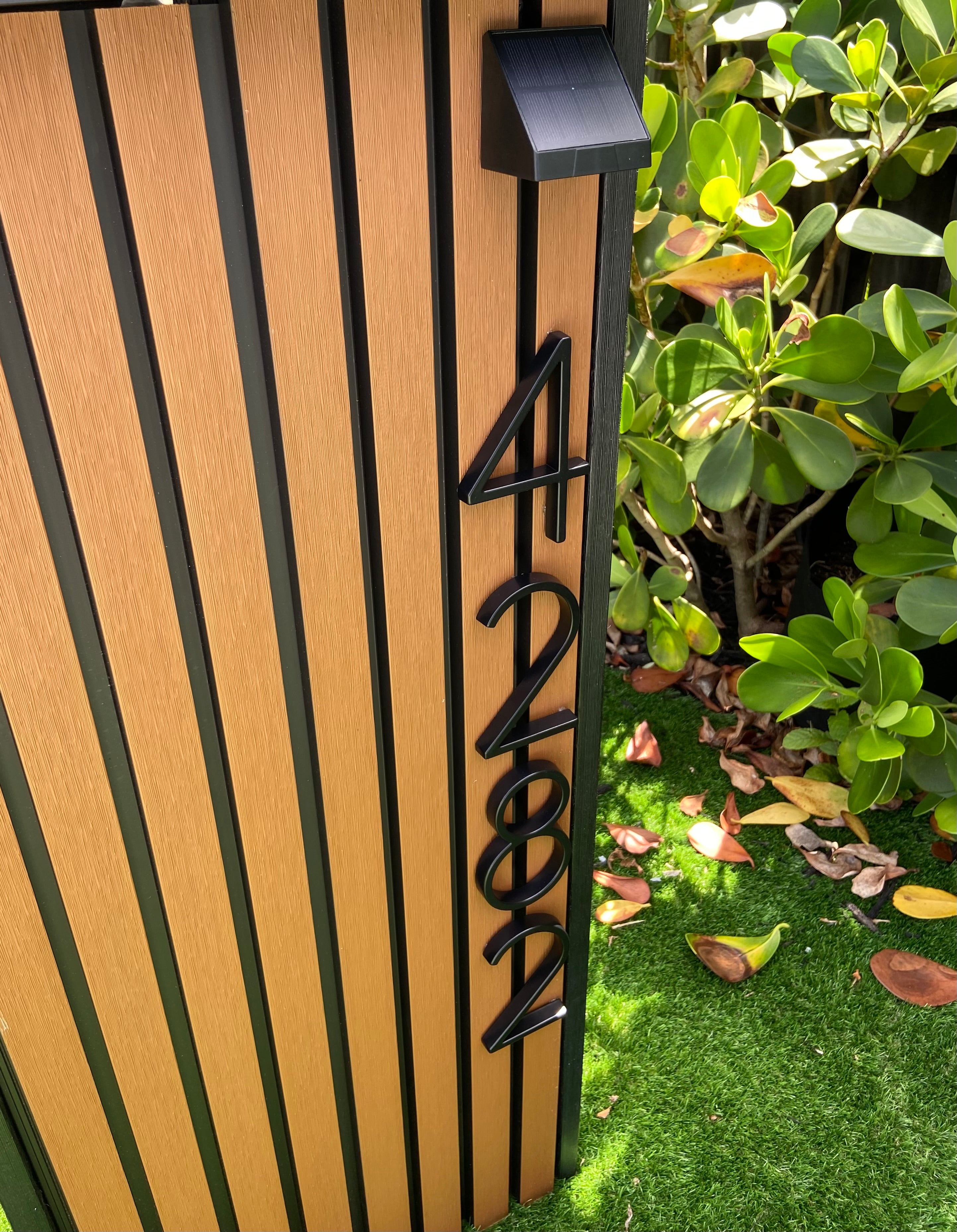 Vertical Slat Mailbox